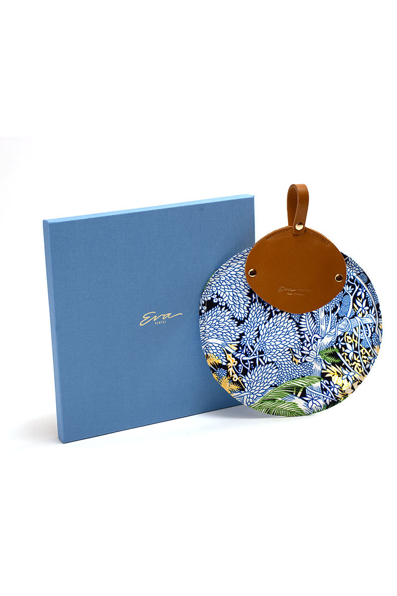 Éventail de poche pliable en soie et cuir – imprimé jungle léopard