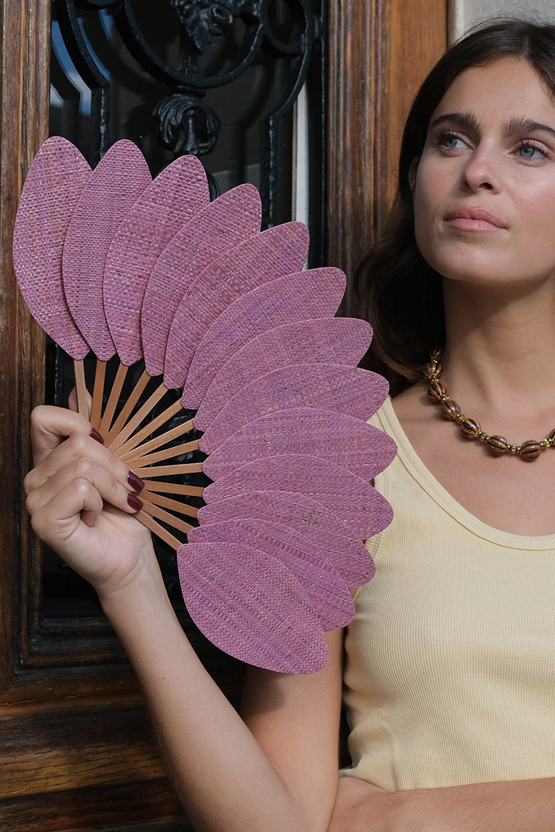 Éventail de luxe en raphia Lilas