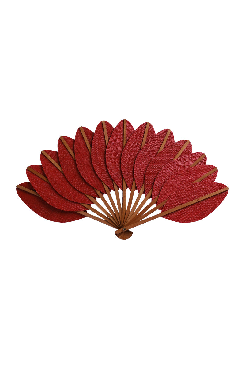 Éventail de luxe en raphia rouge